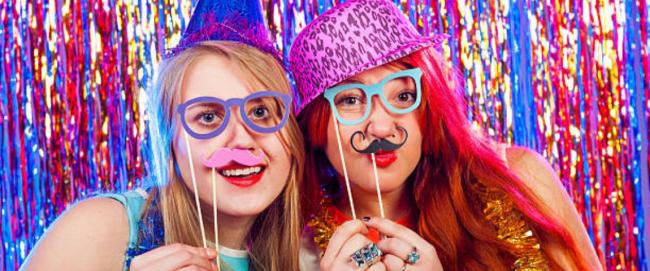 Party Photo Booth Rental: A Must-Have Trend for Corporate Parties